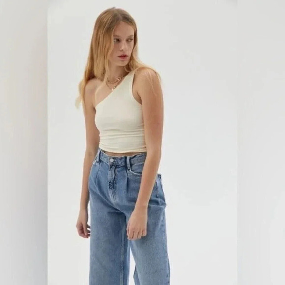 Urban Outfitters Tops - Urban outfitters one shoulder ribbed top size small